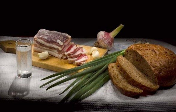 У вересні подорожчав хліб, масло та горілка