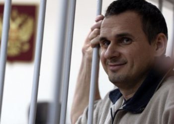 Олег Сенцов йде на поправку